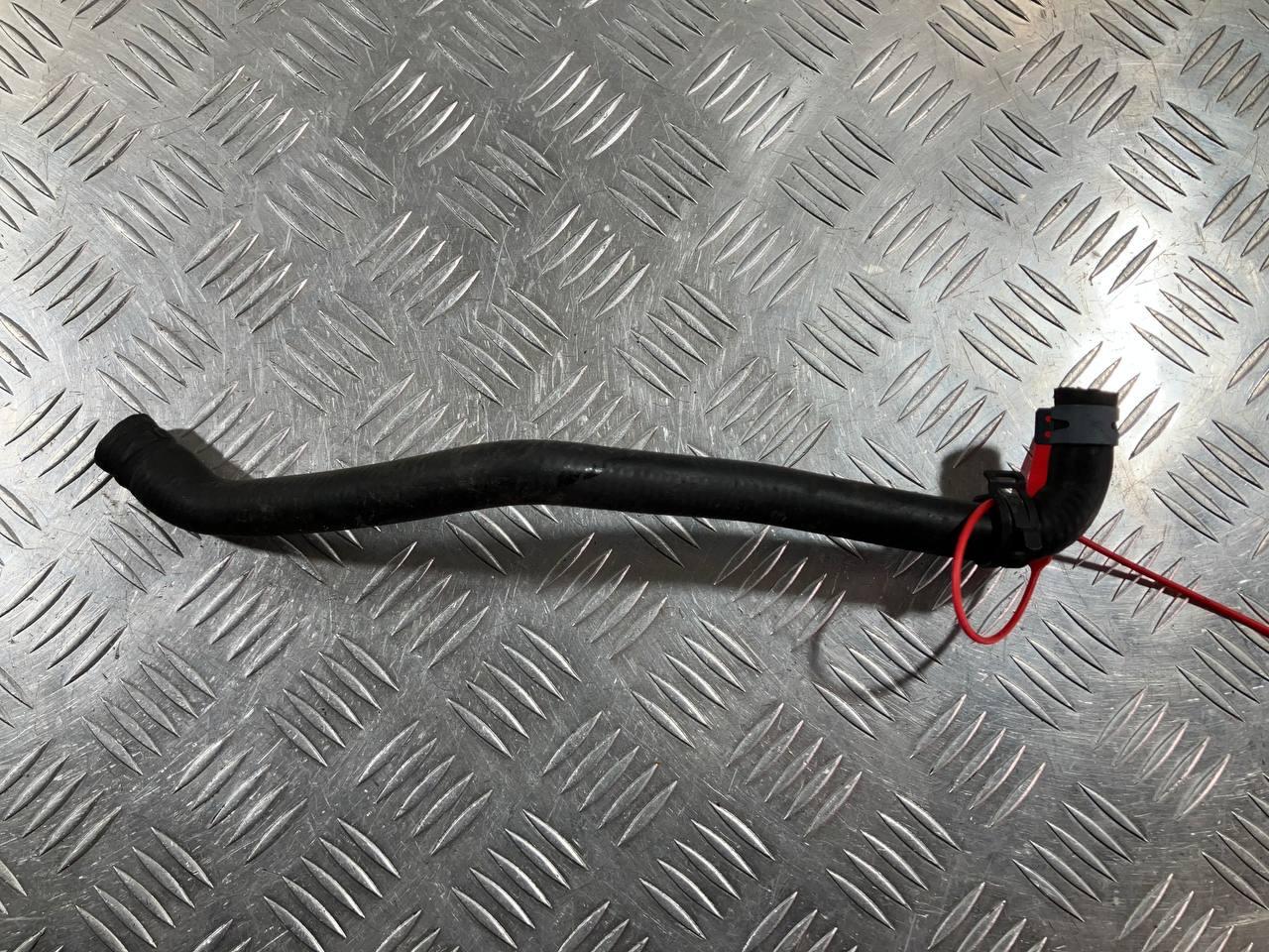 патрубок (трубопровод, шланг) Audi A8 D4/4H 2012, 4.2 л., CDRA, бензин, АКПП, седан, 4H0819337F - фото №1