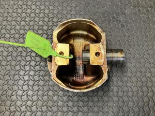 поршень Infiniti FX35 1 поколение 2006, 3.5 л., VQ35DE, бензин, АКПП, внедорожник 5 дв.