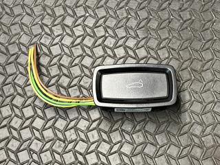 кнопка открытия багажника Porsche Panamera 970 2009, 4.8 л., M 48.20, бензин, АКПП, хетчбэк 5 дв., 7PP959832D