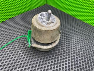 подушка крепления двигателя Audi Q7 4L 2008, 4.2 л., BAR, бензин, АКПП, внедорожник 5 дв., 7L6199131A