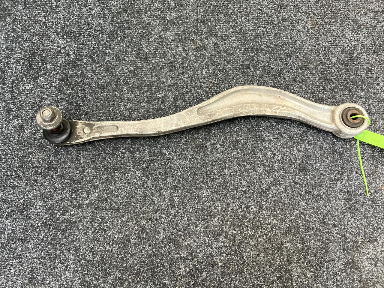 рычаг задний правый Lexus LS 4 поколение 2007, 4.6 л., 1UR-FSE, бензин, АКПП, седан - фото №1