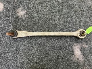 рычаг задний правый Lexus LS 4 поколение 2007, 4.6 л., 1UR-FSE, бензин, АКПП, седан