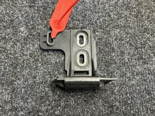 кронштейн (крепление) Audi A8 D4/4H 2012, 4.2 л., CDRA, бензин, АКПП, седан, 4H0807135C