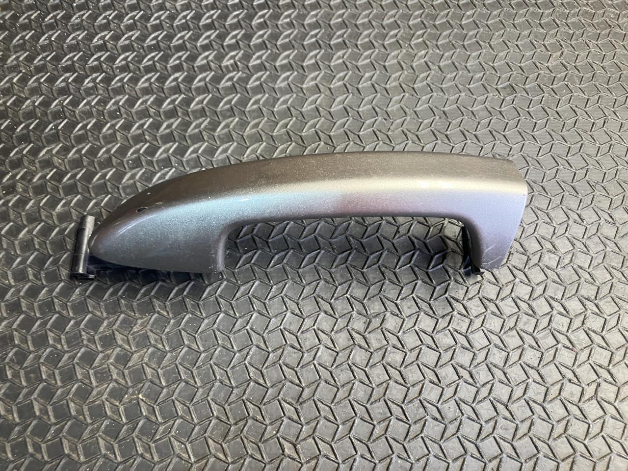 ручка наружная Volkswagen Passat CC 1 поколение 2012, 2.0 л., CCZB, бензин, АКПП, купе, 3C0837206 - фото №1