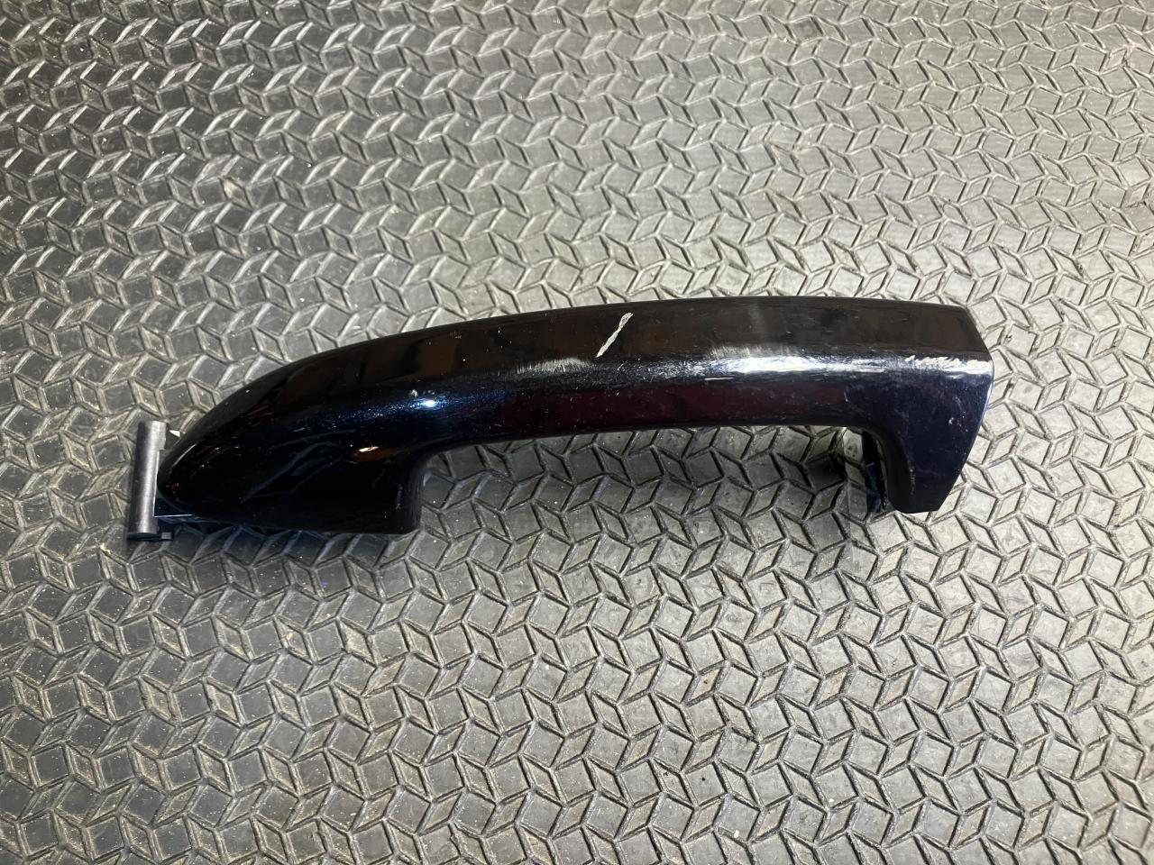 ручка наружная Volkswagen Passat CC 1 поколение 2012, 2.0 л., CCZB, бензин, АКПП, купе, 3C0837206 - фото №1