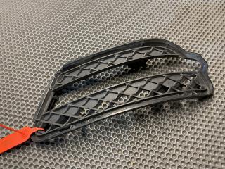 заглушка (решетка) в бампер Mercedes-Benz S-Класс W221 [рестайлинг] 2011, 5.5 л., M 273.968, бензин, АКПП, седан, A2218851722