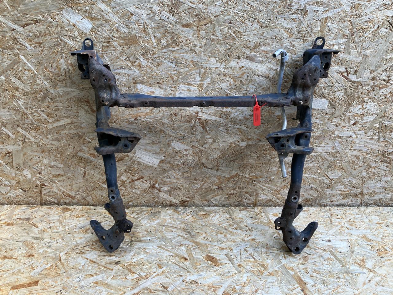 балка подвески передняя (подрамник) Audi A7 4G 2012, 3.0 л., CGXB, бензин, АКПП, хетчбэк 5 дв., 4G0399252B, 4G0399252C - фото №1