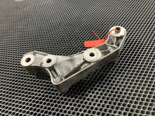 кронштейн редуктора Mercedes-Benz S-Класс W221 [рестайлинг] 2012, 5.5 л., M 273.968, бензин, седан, A2720140195