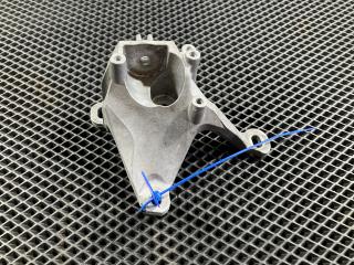 кронштейн КПП Audi A8 D4/4H 2012, 4.2 л., CDRA, бензин, седан, 4H0399113E