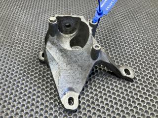 кронштейн КПП Audi A8 D4/4H 2012, 4.2 л., CDRA, бензин, седан, 4H0399113E