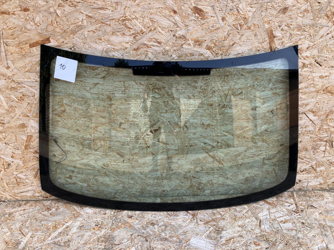 стекло заднее Audi A8 D4/4H 2011, 4.2 л., CDRA, бензин, АКПП, седан, DOT22M50T2AS2 - фото №1