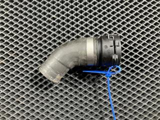 патрубок (трубопровод, шланг) Audi A8 D4/4H [рестайлинг] 2014, 4.2 л., CDRA, бензин, АКПП, седан, 4H0121055AA