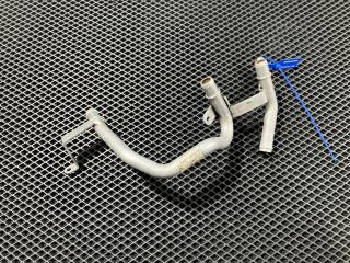 патрубок (трубопровод, шланг) Land Rover Range Rover Velar 1 поколение L560 2018, 2.0 л., дизель, АКПП, внедорожник 5 дв., G4D318B402CB