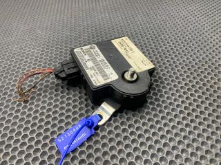 блок управления аккумулятором Audi A8 D3 [2-й рестайлинг] 2008, 4.2 л., BVJ, бензин, АКПП, седан, 4E0915181C, 0199000015