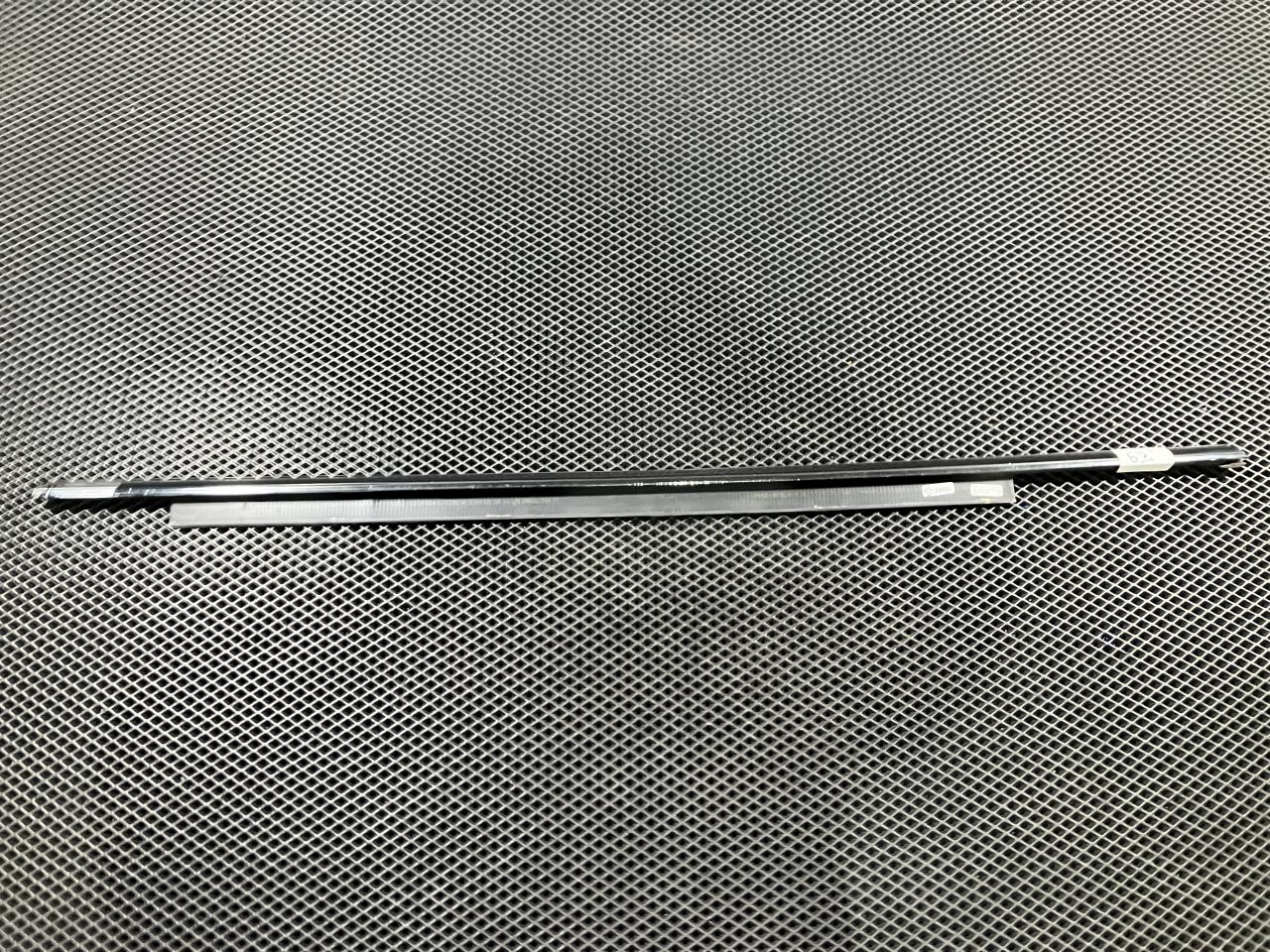 молдинг двери задней левой Audi A8 D4/4H 2012, 4.2 л., CDRA, бензин, седан, 4H4853763A - фото №1