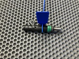 форсунка BMW 7 серия E65/E66/E67 [рестайлинг] 2007, 4.8 л., N62 B48 B, бензин, седан, 7525721