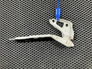 петля капота левая Audi Q7 4L 2008, 4.2 л., BAR, бензин, внедорожник 5 дв., 4L0823301