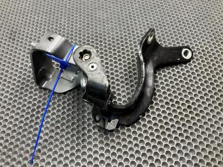 петля крышки багажника Audi Q7 4L 2008, 4.2 л., BAR, бензин, внедорожник 5 дв., 4L0827300B