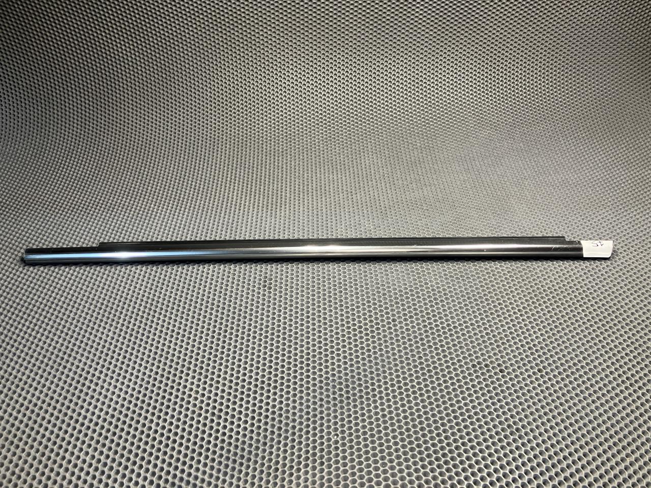 молдинг двери задней правой Audi A7 4G 2012, 3.0 л., CGWB, бензин, АКПП, хетчбэк 5 дв., 4G8853764B - фото №1