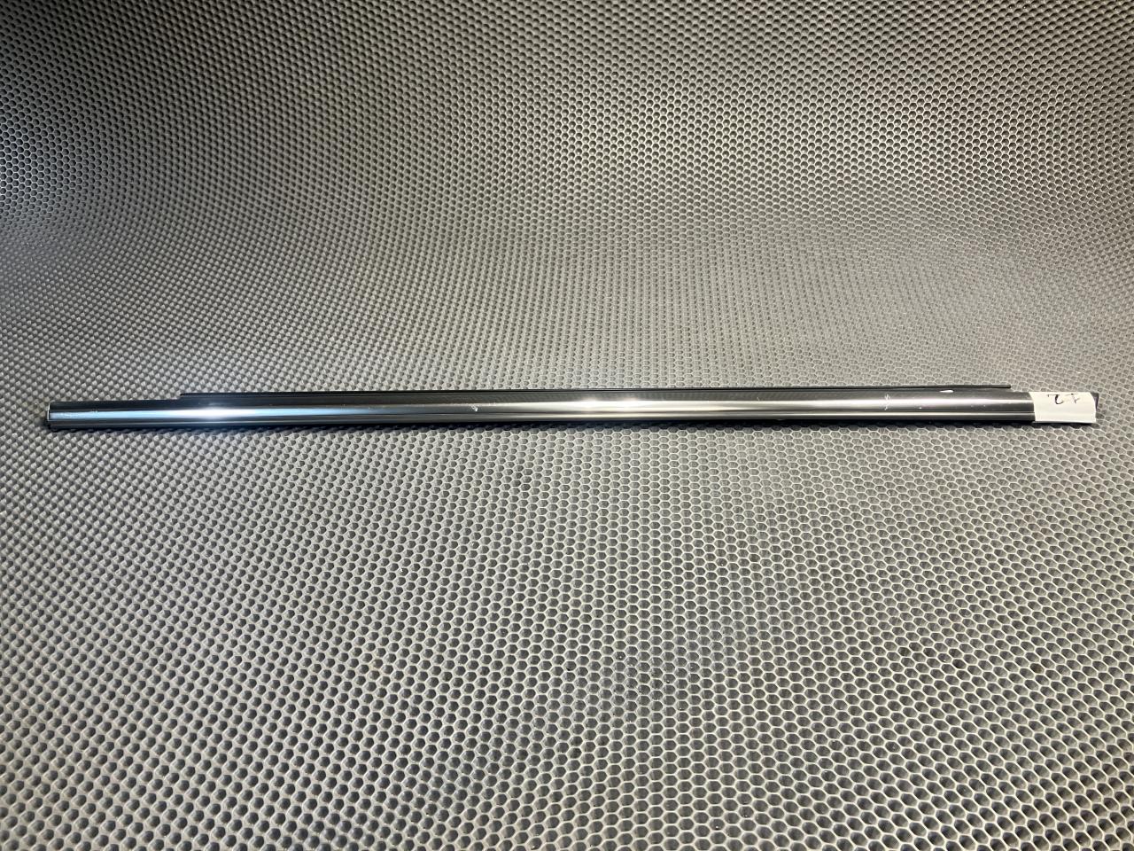 молдинг двери задней правой Audi A7 4G 2012, 3.0 л., CGWB, бензин, АКПП, хетчбэк 5 дв., 4G8853764B - фото №1