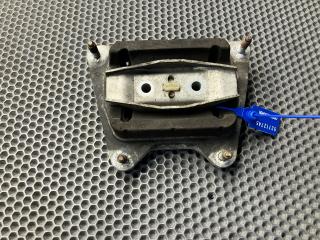 подушка крепления КПП Audi A6 4F/C6 [рестайлинг] 2010, 3.0 л., бензин, АКПП, седан, 4F0399151AP, 4F0399151AL, NH1040F1, AC-47100