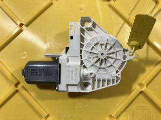 моторчик стеклоподъемника передний правый Audi A7 4G 2012, 3.0 л., CGWB, бензин, хетчбэк 5 дв., 8K0959802B