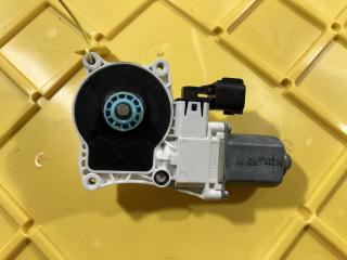 моторчик стеклоподъемника Jaguar XE 1 поколение X760 2017, 5.0 л., 508PN, бензин, АКПП, C39792-101