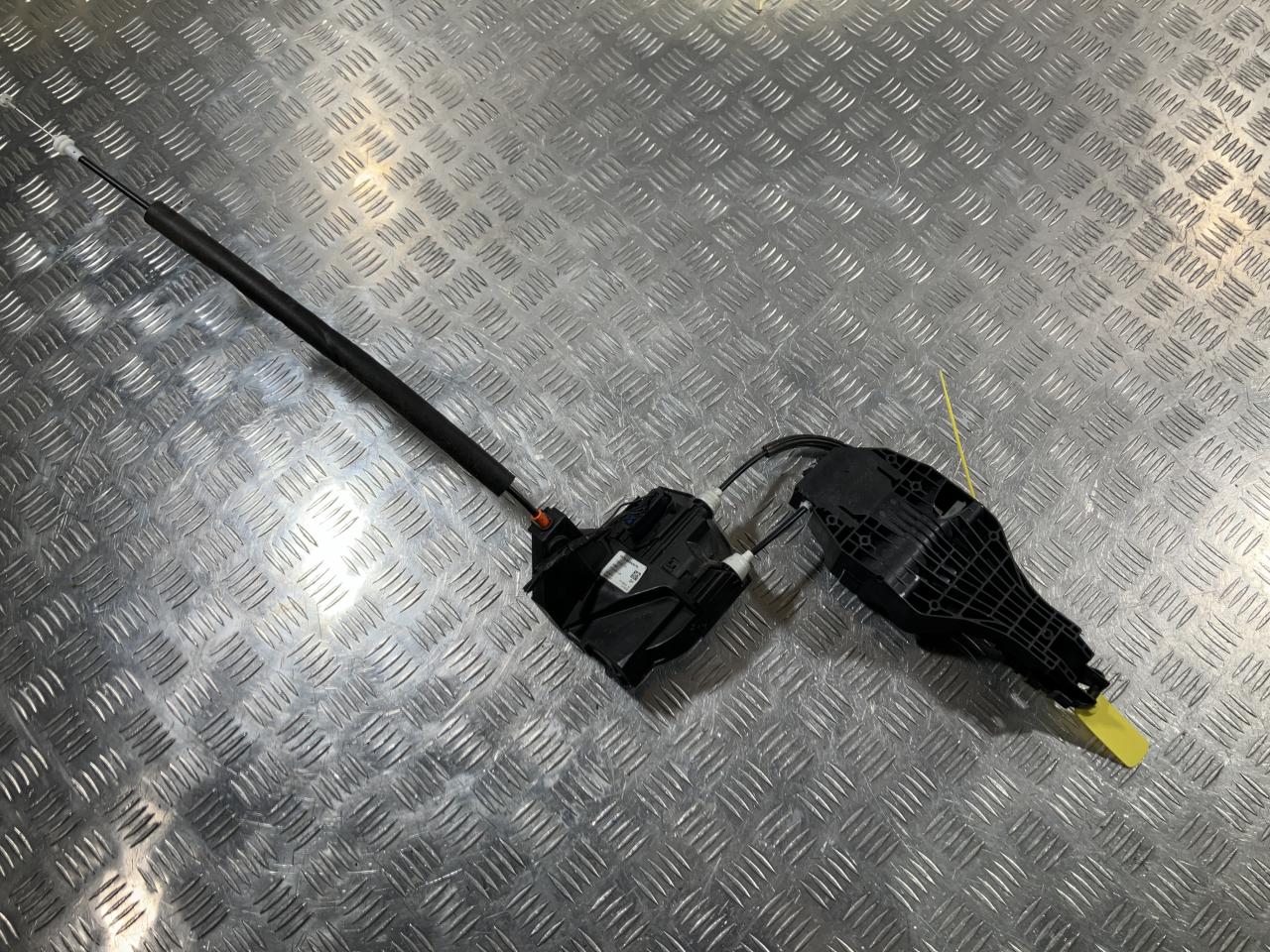 замок двери передней левой Jaguar XE 1 поколение X760 2017, 5.0 л., 508PN, бензин, АКПП, HX73-203A29-FA, FK72224A81AA, JDE39979, C2P26031, T2H17432, T2H5594 - фото №1