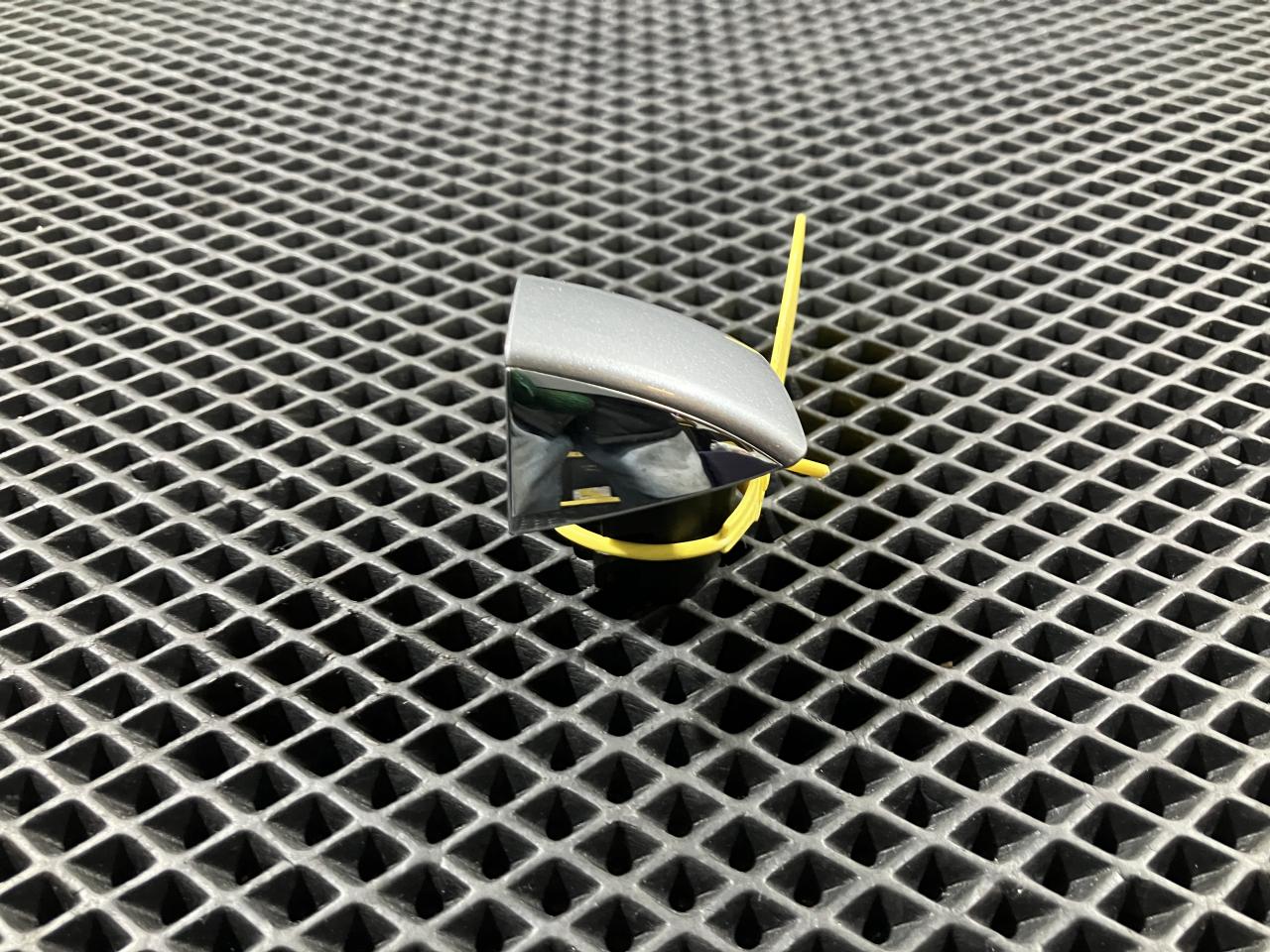 ручка наружная Audi Q5 8R 2011, 3.2 л., CALB, бензин, АКПП, внедорожник 5 дв., 8T0837167A, 8T0837167 - фото №1