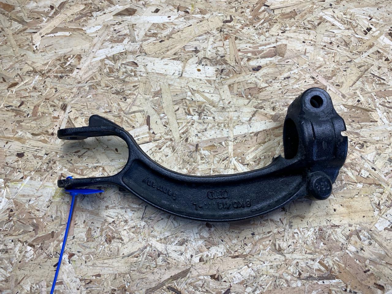 вилка амортизатора Audi A6 4G/C7 2012, 3.2 л., CALB, бензин, АКПП, хетчбэк 5 дв., 8K0413L, 8K0413038L, 8K0413037L - фото №1