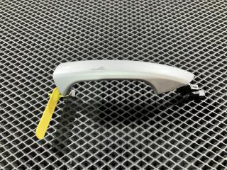 ручка наружная задняя левая Mercedes-Benz M-Класс W166 2015, 4.7 л., M 278.928, бензин, АКПП, внедорожник 5 дв., A2047600170