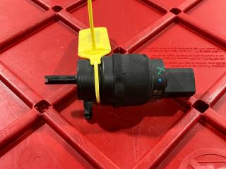 насос (моторчик) омывателя стекла Audi A4 B8 [рестайлинг] 2012, 2.0 л., CAEB, бензин, АКПП, седан, 8K5955647