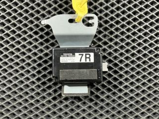 блок контроля давления в шинах Lexus LS 4 поколение [2-й рестайлинг] 2013, 4.6 л., 1UR-FSE, бензин, АКПП, седан, 89793-50030, 158420-0541