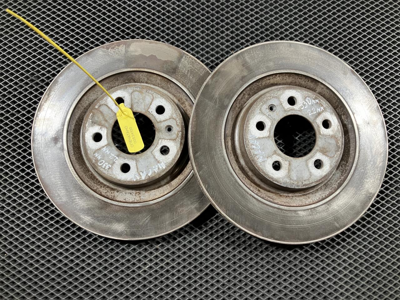 диски тормозные (комплект) Porsche Macan 1 поколение 2014, 4.8 л., M 48.20, бензин, АКПП, внедорожник 5 дв. - фото №1