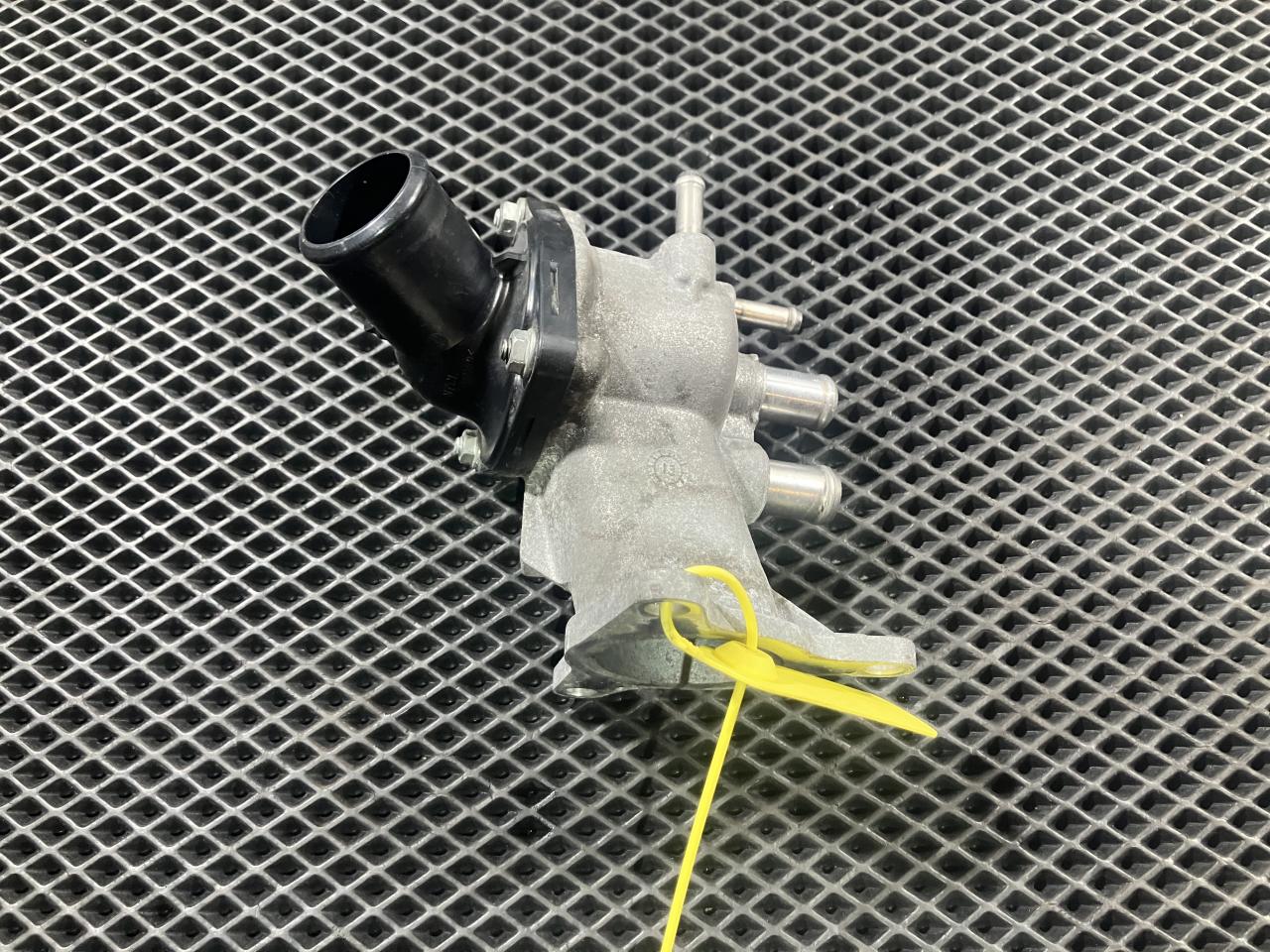 термостат Lexus LS 4 поколение 2007, 4.6 л., 1UR-FSE, бензин, АКПП, седан, 1632338030, 1603138010 - фото №1