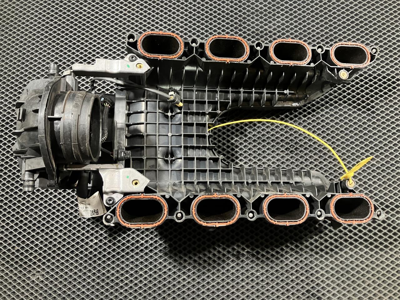 коллектор впускной Mercedes-Benz GL-Класс X166 2012, 4.7 л., M 278.928, бензин, АКПП, внедорожник 5 дв., A2780980807 - фото №1