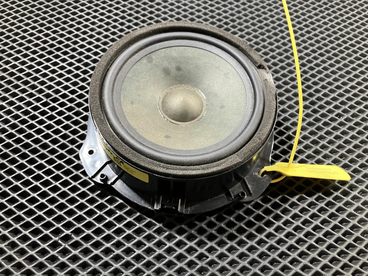 динамик двери Jaguar F-Pace 1 поколение 2016, 3.0 л., 306PS, бензин, АКПП, внедорожник 5 дв., GX7318808CD - фото №1