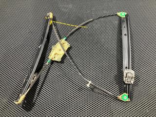 стеклоподъемник передний левый Audi Q7 4L 2009, 4.2 л., BAR, бензин, АКПП, внедорожник 5 дв., 4L0837461A, 4L0837461E