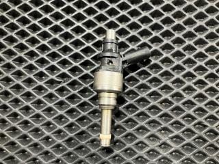 форсунка Audi A8 D4/4H [рестайлинг] 2014, 4.0 л., CEUA, бензин, АКПП, седан, 1079036N, 079036N, 1079036N