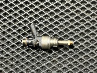 форсунка Audi A8 D4/4H [рестайлинг] 2014, 4.0 л., CEUA, бензин, АКПП, седан, 1079036N, 079036N, 1079036N