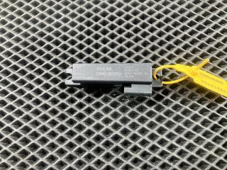 Антенна системы комфортного доступа Land Rover Range Rover 4 поколение 2014, 5.0 л., 508PS, бензин, АКПП, внедорожник 5 дв., LR012709, AH4215K603AA, C2D5083