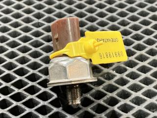 датчик давления топлива Audi A6 4G/C7 2011, 3.0 л., CGWC, бензин, АКПП, седан, 03C906051C