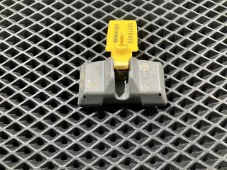 датчик давления в шине Audi A8 D3 [рестайлинг] 2006, 4.2 л., BVJ, бензин, АКПП, седан, 4D0907275