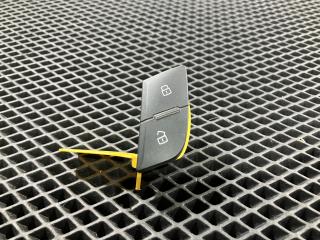 кнопка центрального замка Audi A7 4G 2012, 3.0 л., CGWB, бензин, АКПП, хетчбэк 5 дв., 4G8962107