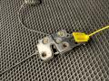 замок капота Audi Q7 4L 2007, 4.2 л., BAR, бензин, АКПП, внедорожник 5 дв., 4L0823509, 4L0823509B - фото №2