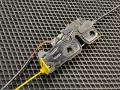 замок капота Audi Q7 4L 2008, 4.2 л., BAR, бензин, АКПП, внедорожник 5 дв., 4L0823509, 4L0823509B - фото №8