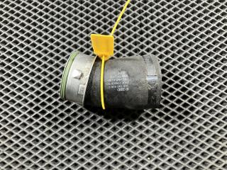 патрубок интеркулера Volkswagen Passat CC 1 поколение 2012, 2.0 л., CCZB, бензин, купе, 1K0145828F