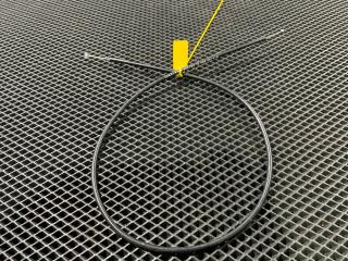 трос капота Mercedes-Benz M-Класс W164 2008, 4.7 л., M 273.923, бензин, внедорожник 5 дв., A1648800159