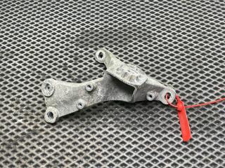 кронштейн КПП Audi A8 D4/4H 2012, 4.2 л., CDRA, бензин, АКПП, седан, 4H0399114E