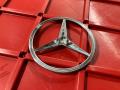 эмблема Mercedes-Benz GL-Класс X164 [рестайлинг] 2010, 4.7 л., M 273.923, бензин, АКПП, внедорожник 5 дв., A1648170016 - фото №7
